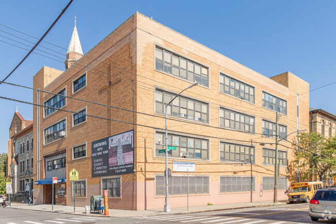 For Lease: Full School Building in East Brooklyn: 237 Jerome Street, Brooklyn, NY 11207